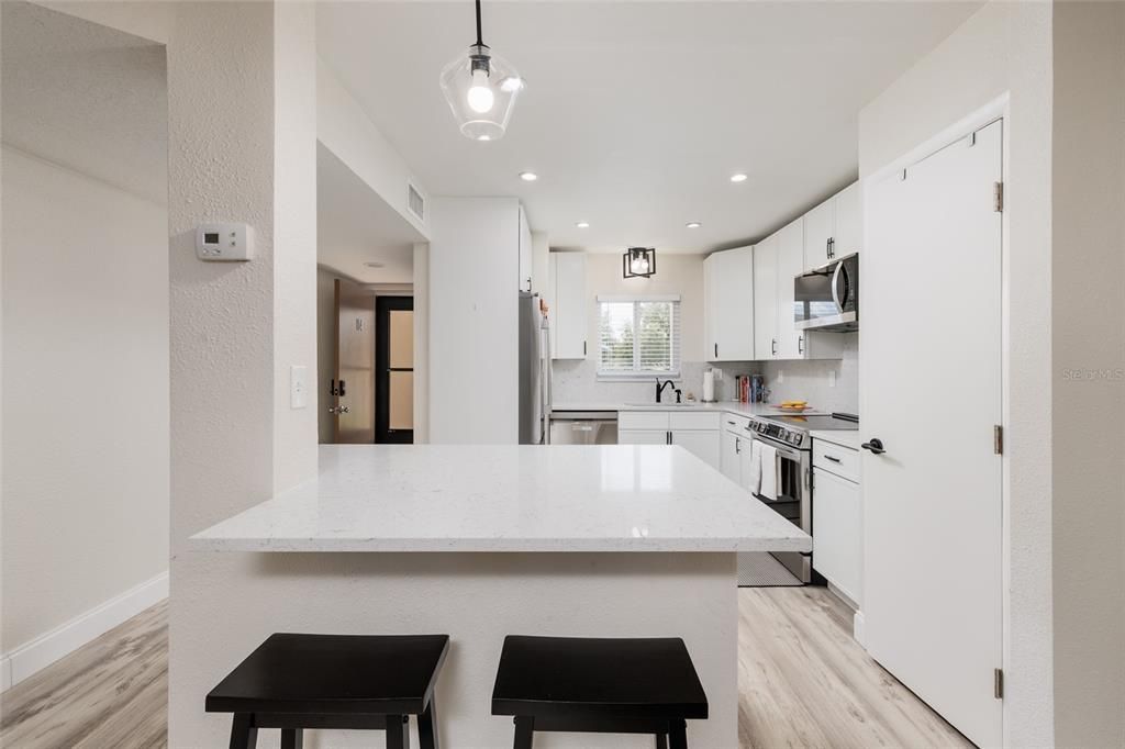 En Venta: $249,900 (2 camas, 2 baños, 1135 Pies cuadrados)