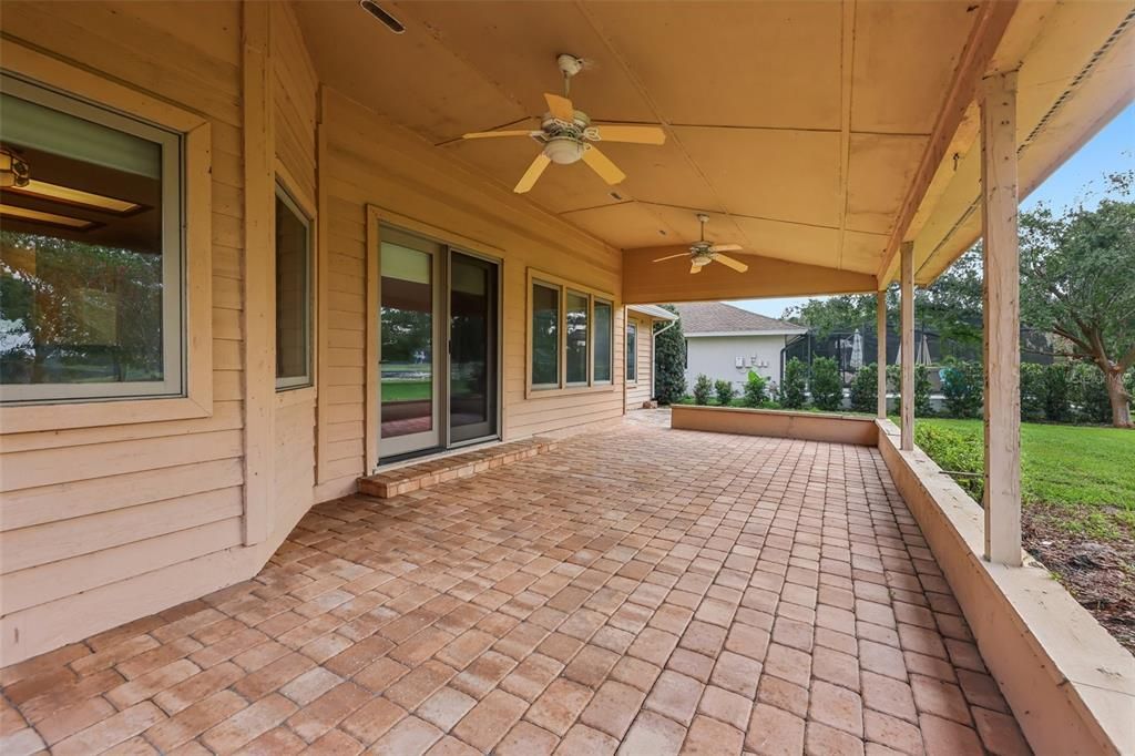For Sale: $450,000 (4 beds, 3 baths, 2298 Square Feet)