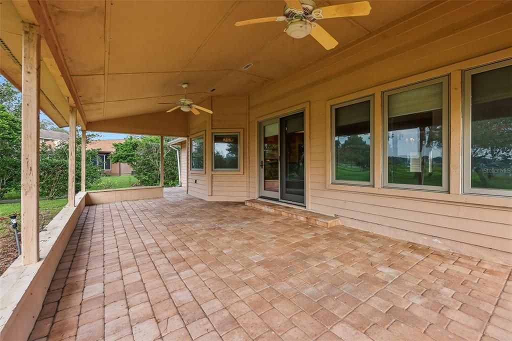 For Sale: $450,000 (4 beds, 3 baths, 2298 Square Feet)
