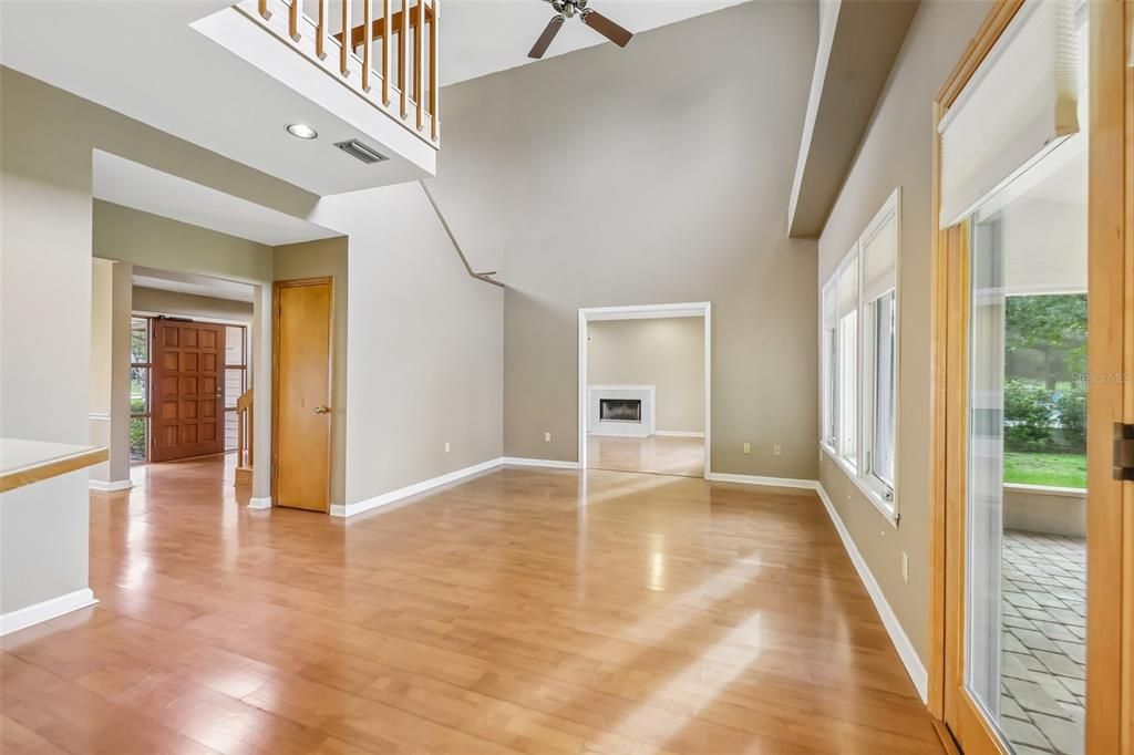 For Sale: $450,000 (4 beds, 3 baths, 2298 Square Feet)