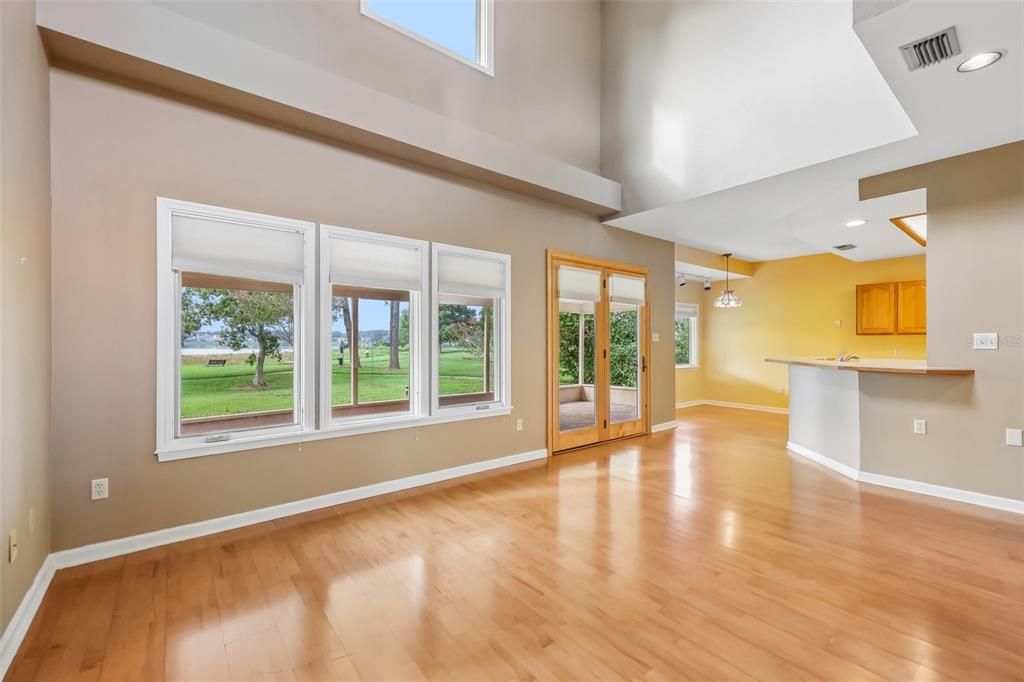 For Sale: $450,000 (4 beds, 3 baths, 2298 Square Feet)