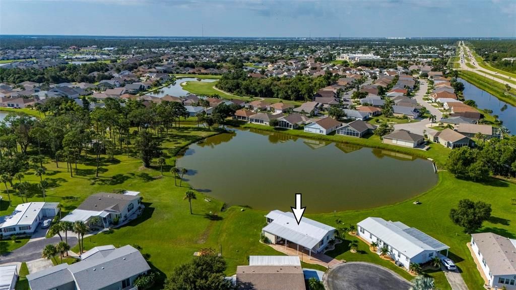 На продажу: $250,000 (2 спален, 2 ванн, 1296 Квадратных фут)