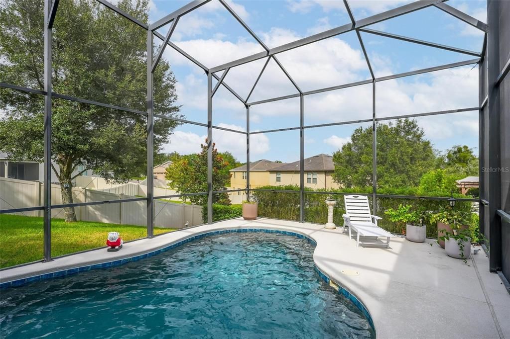 For Sale: $442,000 (4 beds, 2 baths, 2164 Square Feet)