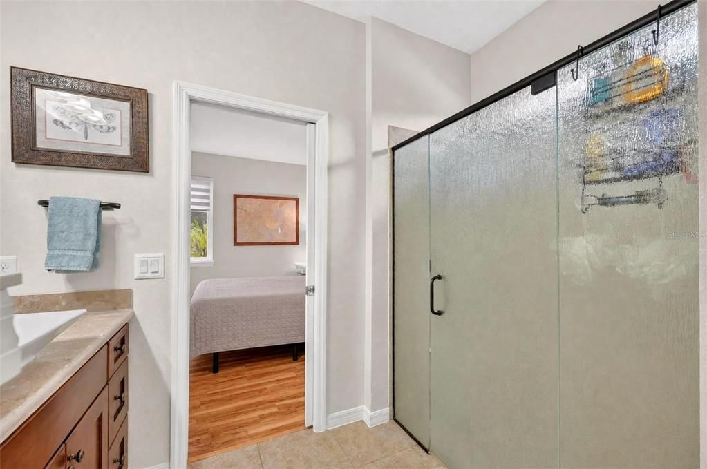 For Sale: $442,000 (4 beds, 2 baths, 2164 Square Feet)