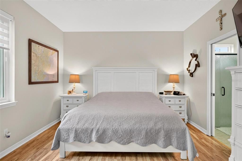 For Sale: $442,000 (4 beds, 2 baths, 2164 Square Feet)