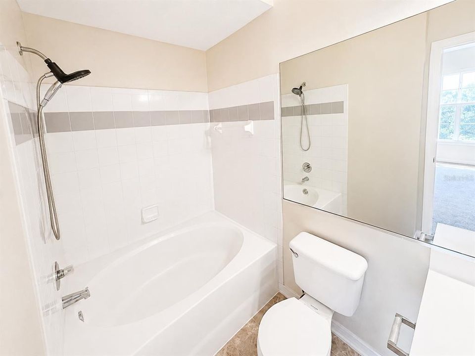 En Venta: $207,000 (2 camas, 2 baños, 1164 Pies cuadrados)