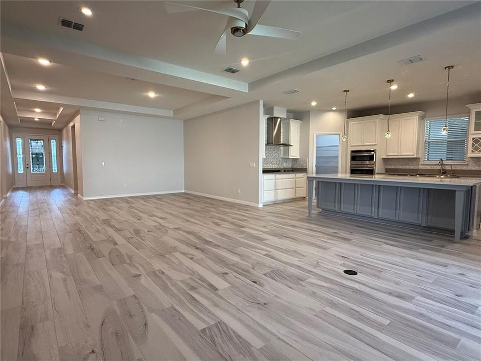 En Renta: $3,950 (4 camas, 4 baños, 2817 Pies cuadrados)