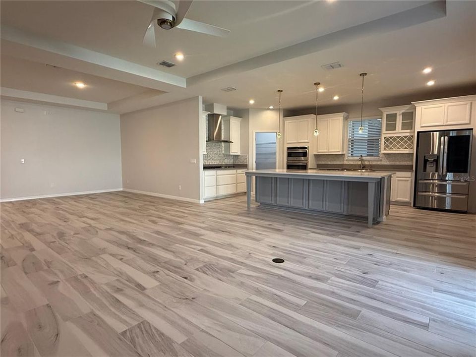 En Renta: $3,950 (4 camas, 4 baños, 2817 Pies cuadrados)
