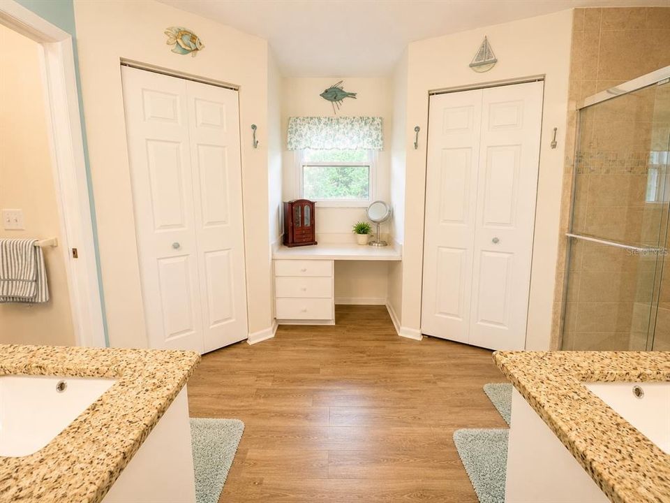En Venta: $287,900 (2 camas, 2 baños, 1610 Pies cuadrados)