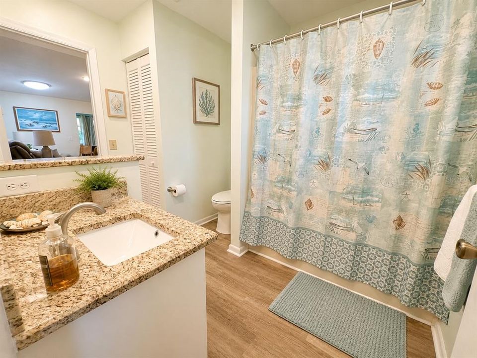 En Venta: $287,900 (2 camas, 2 baños, 1610 Pies cuadrados)