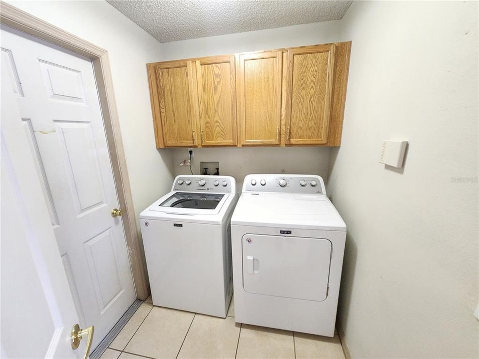 For Rent: $2,450 (3 beds, 2 baths, 1632 Square Feet)