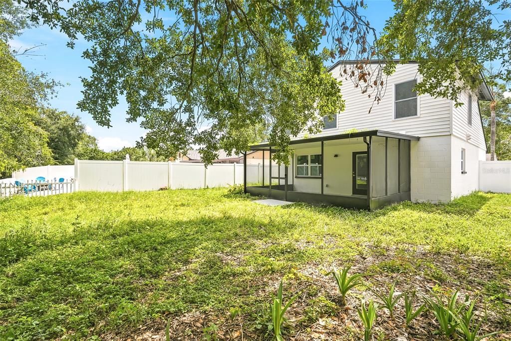 En Venta: $465,000 (4 camas, 2 baños, 1407 Pies cuadrados)