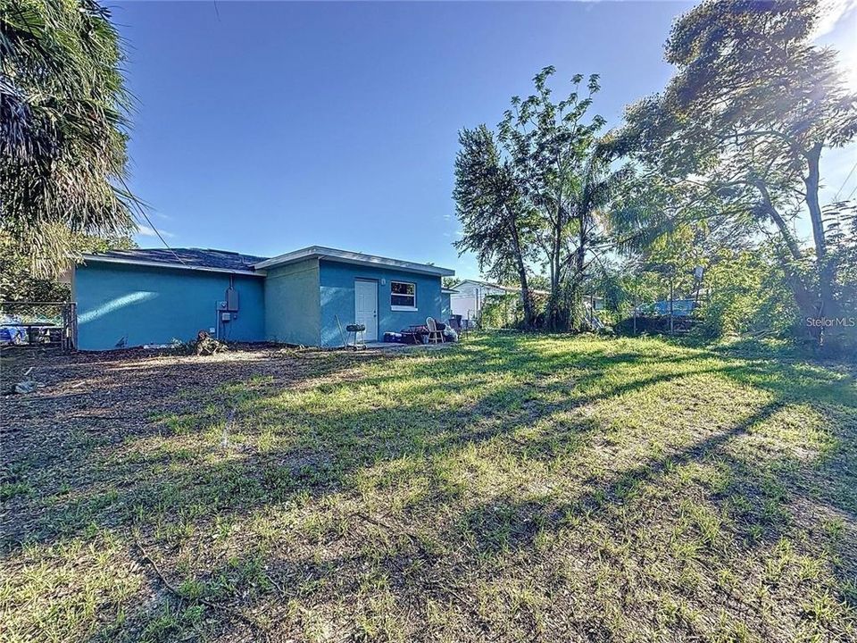 En Venta: $350,000 (4 camas, 2 baños, 1556 Pies cuadrados)