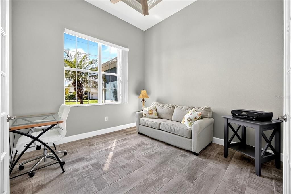 Active With Contract: $599,000 (3 beds, 2 baths, 2004 Square Feet)