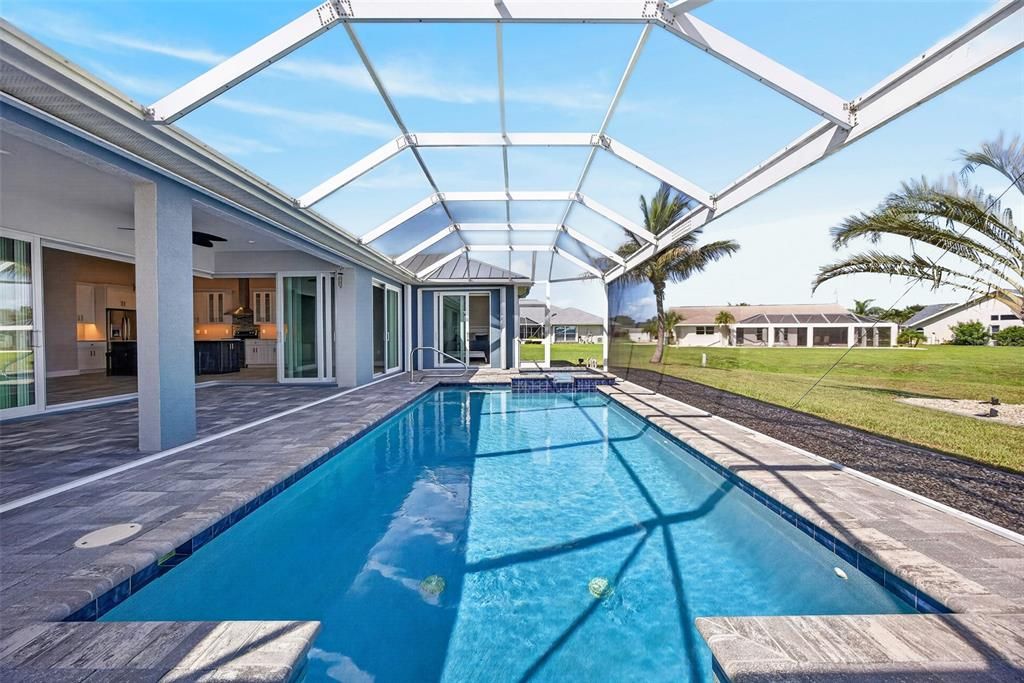 Active With Contract: $599,000 (3 beds, 2 baths, 2004 Square Feet)