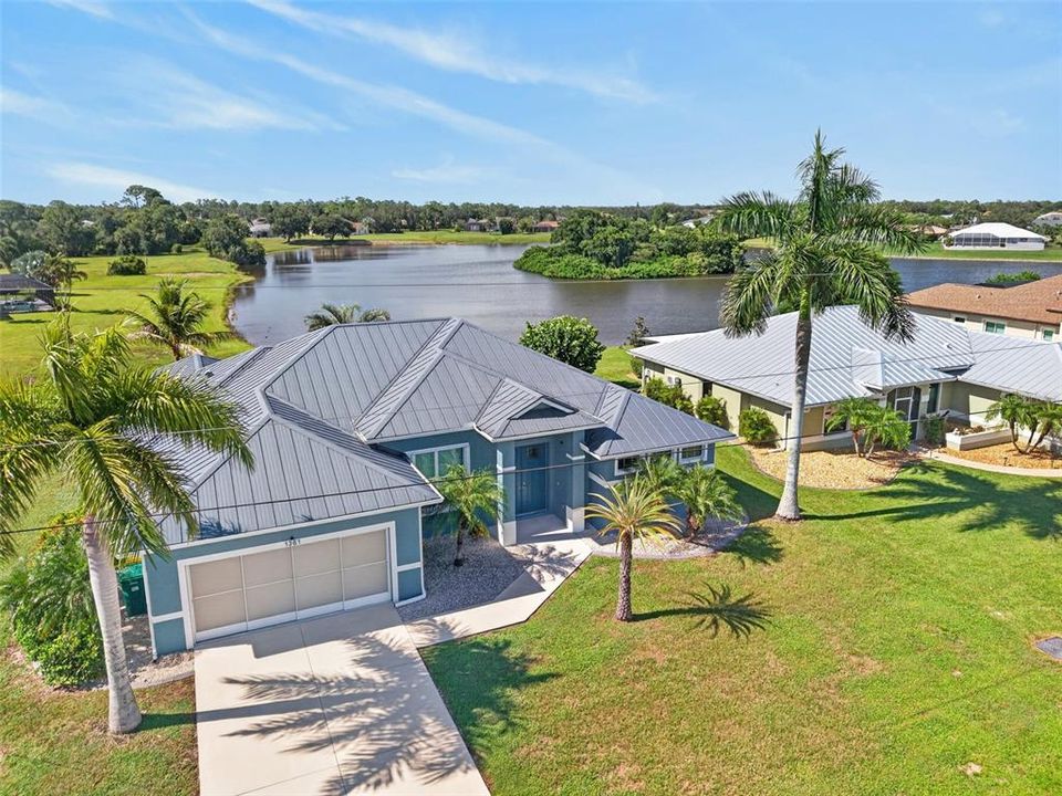 Active With Contract: $599,000 (3 beds, 2 baths, 2004 Square Feet)