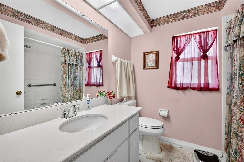 En Venta: $309,900 (3 camas, 2 baños, 1470 Pies cuadrados)