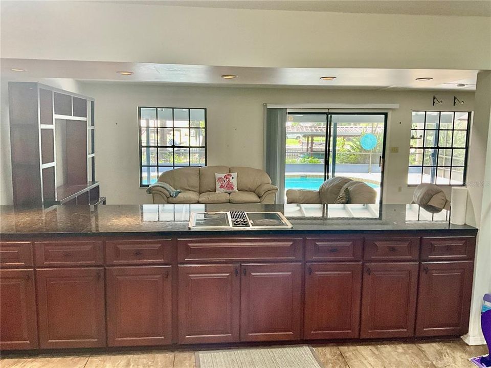 For Sale: $649,900 (3 beds, 2 baths, 2220 Square Feet)