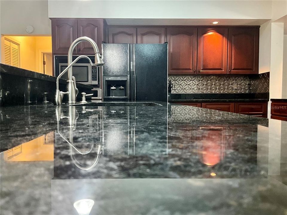For Sale: $649,900 (3 beds, 2 baths, 2220 Square Feet)