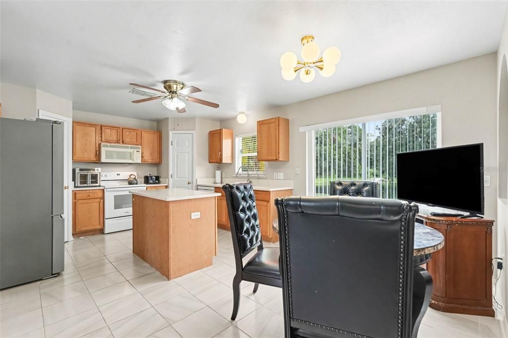 For Sale: $420,000 (4 beds, 2 baths, 2222 Square Feet)