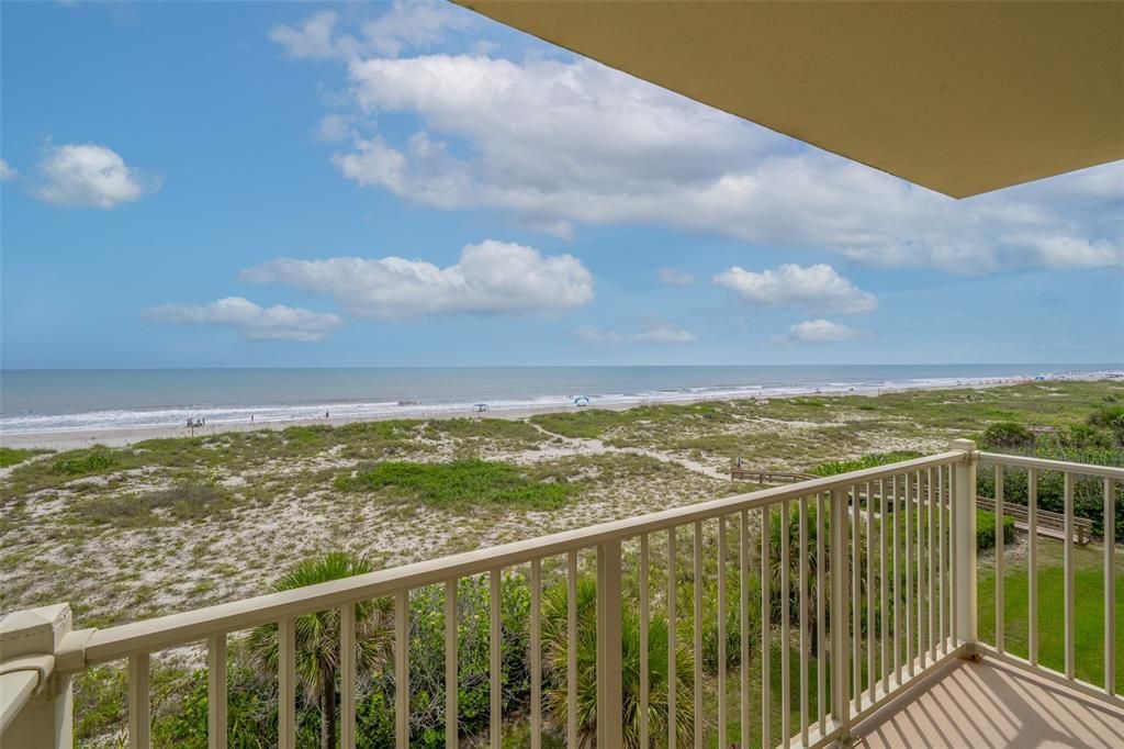 For Sale: $525,000 (2 beds, 2 baths, 1118 Square Feet)