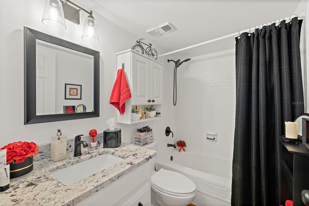 For Sale: $525,000 (2 beds, 2 baths, 1118 Square Feet)
