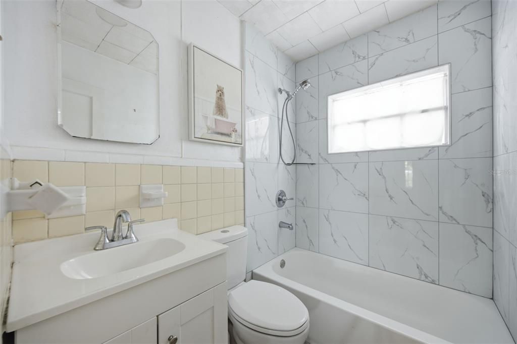 For Sale: $619,000 (2 beds, 1 baths, 1645 Square Feet)