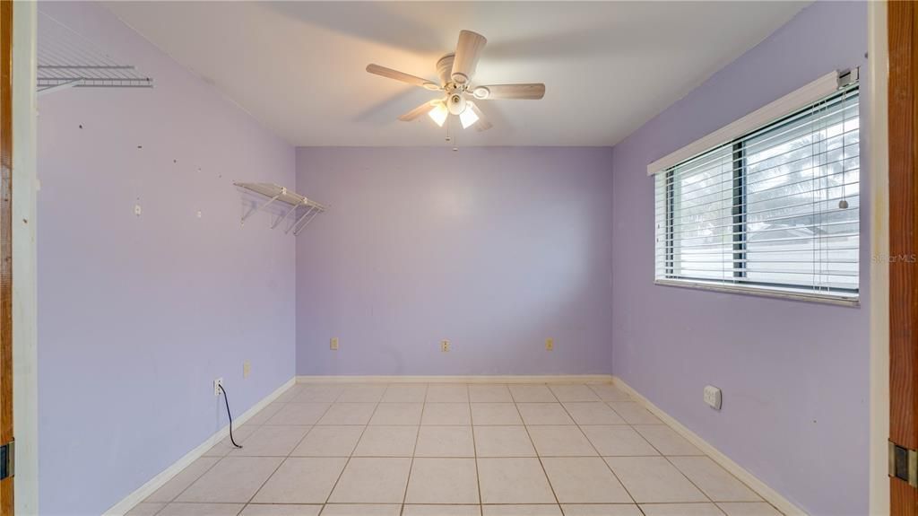 For Sale: $314,900 (3 beds, 2 baths, 1946 Square Feet)