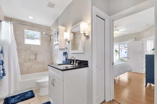 For Rent: $5,700 (2 beds, 2 baths, 1348 Square Feet)