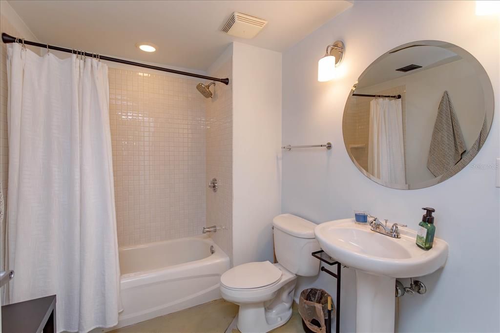 En Renta: $2,500 (2 camas, 3 baños, 1833 Pies cuadrados)