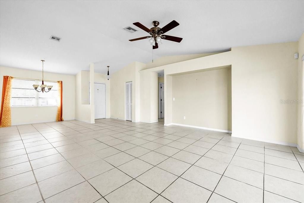 En Venta: $260,000 (3 camas, 2 baños, 1506 Pies cuadrados)