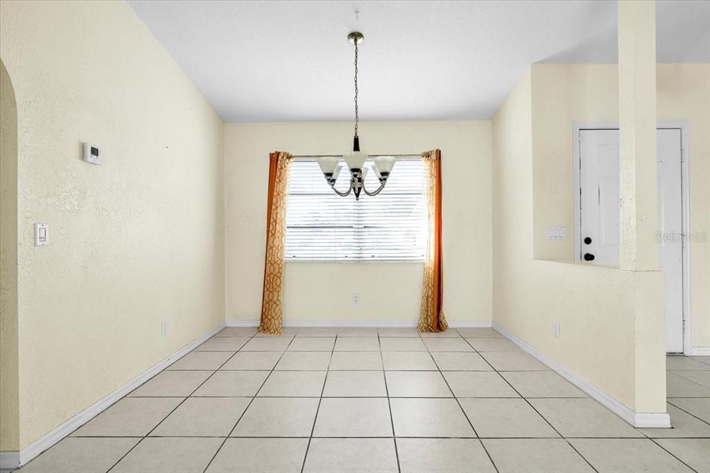 En Venta: $260,000 (3 camas, 2 baños, 1506 Pies cuadrados)