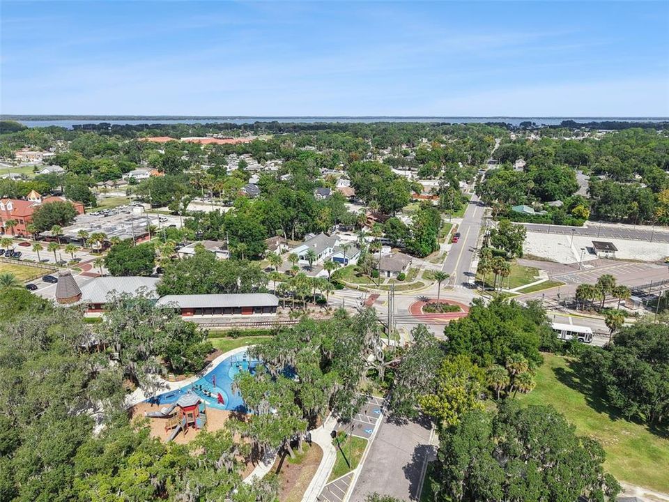 For Sale: $700,000 (4 beds, 3 baths, 2836 Square Feet)