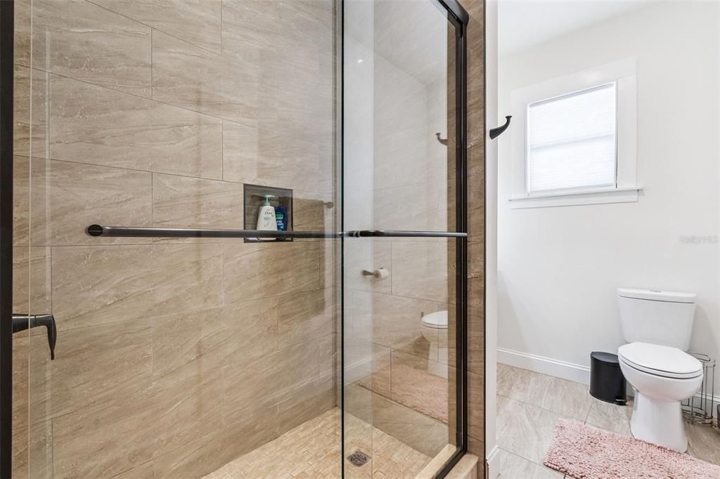 For Sale: $700,000 (4 beds, 3 baths, 2836 Square Feet)