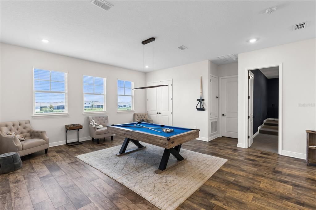 For Sale: $935,000 (4 beds, 3 baths, 3852 Square Feet)