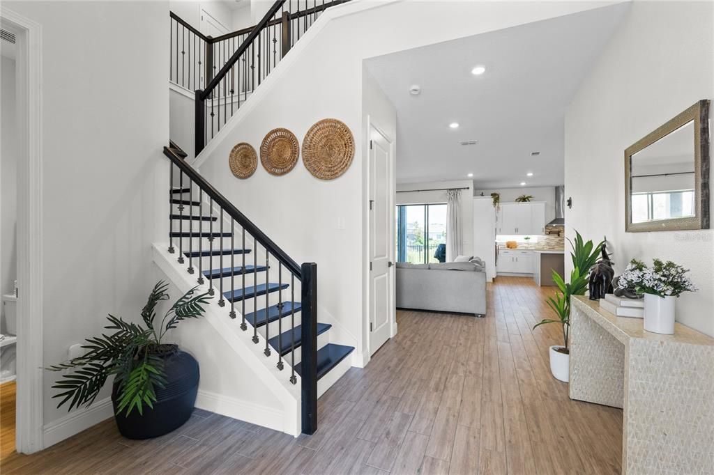 For Sale: $935,000 (4 beds, 3 baths, 3852 Square Feet)