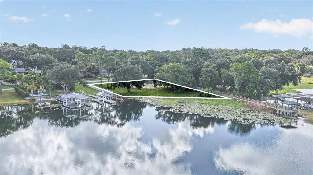 For Sale: $1,995,000 (0.95 acres)