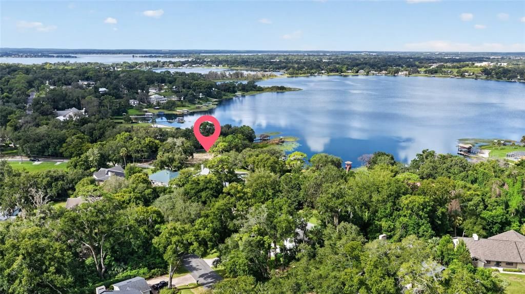 For Sale: $1,995,000 (0.95 acres)