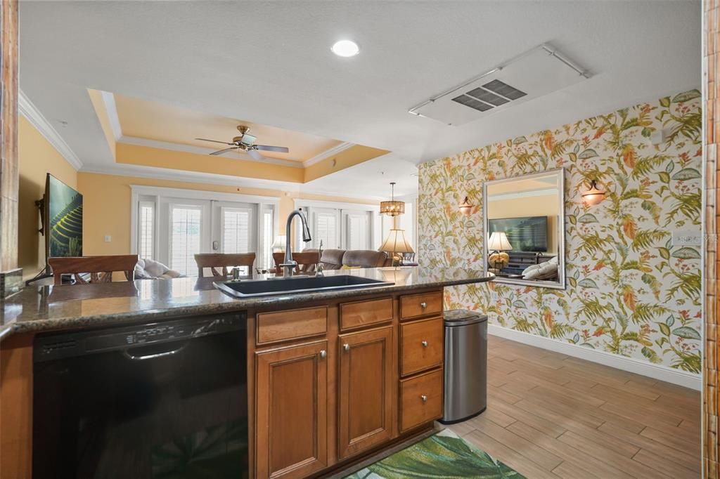 En Venta: $344,900 (3 camas, 2 baños, 2069 Pies cuadrados)