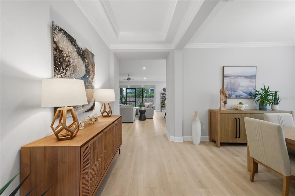 En Venta: $554,900 (3 camas, 2 baños, 2084 Pies cuadrados)