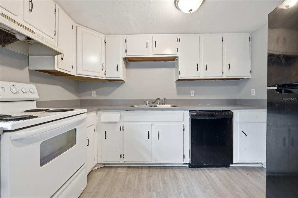 En Venta: $549,900 (8 camas, 0 baños, 942 Pies cuadrados)