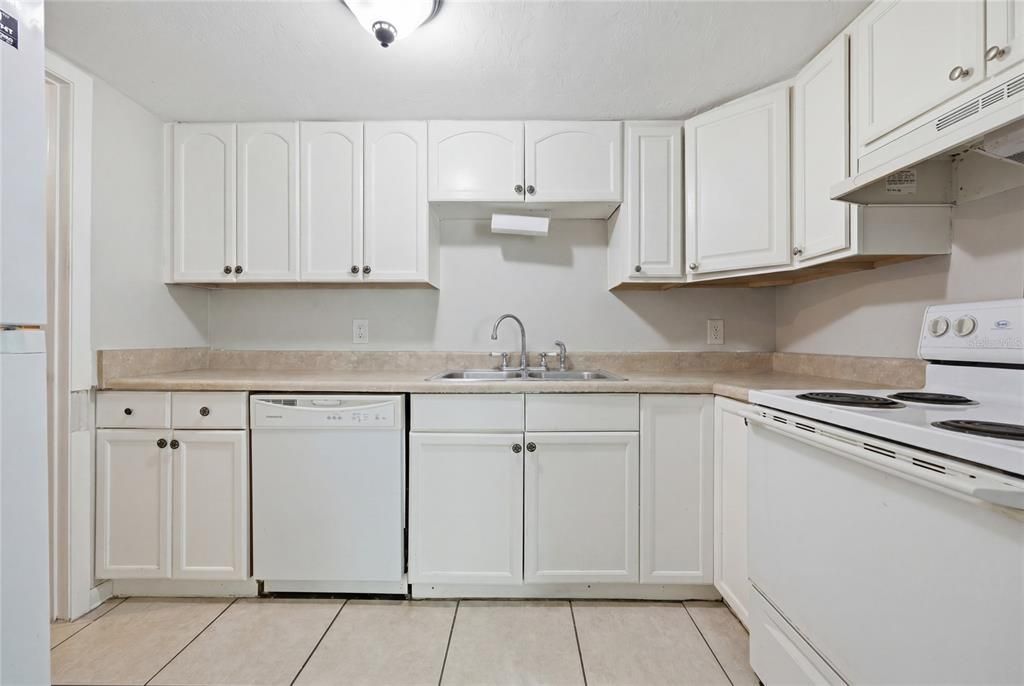 En Venta: $549,900 (8 camas, 0 baños, 942 Pies cuadrados)