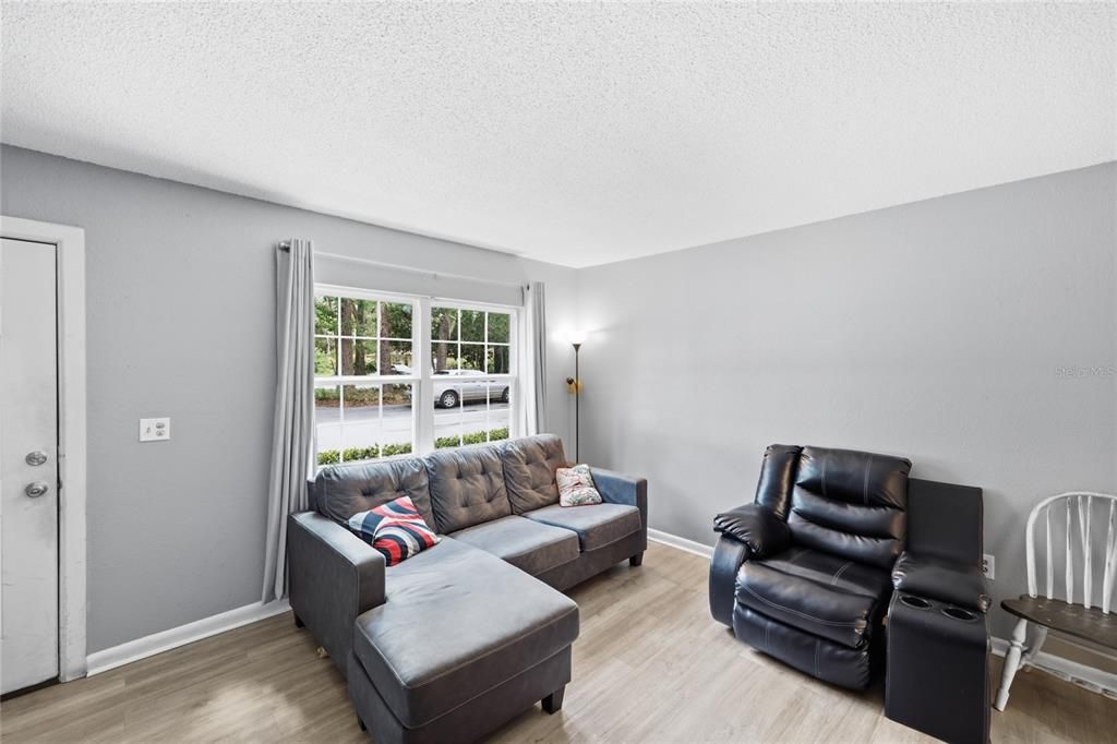 En Venta: $549,900 (8 camas, 0 baños, 942 Pies cuadrados)