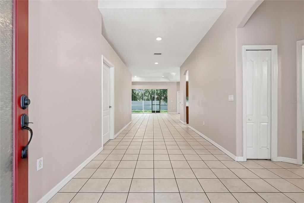 For Sale: $354,900 (3 beds, 2 baths, 2162 Square Feet)