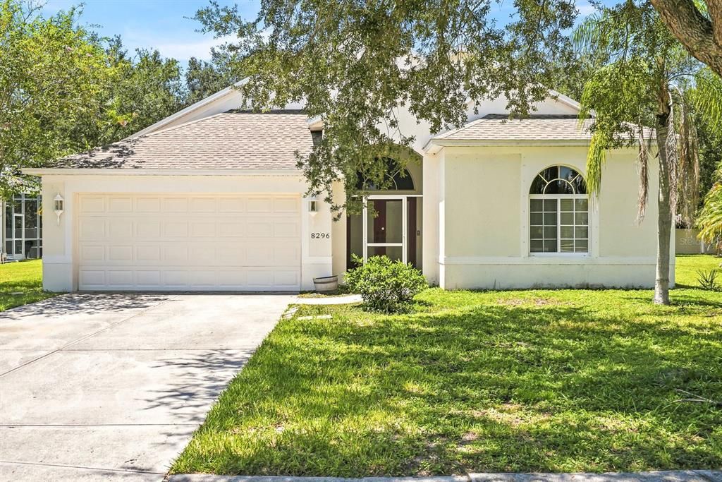 For Sale: $354,900 (3 beds, 2 baths, 2162 Square Feet)
