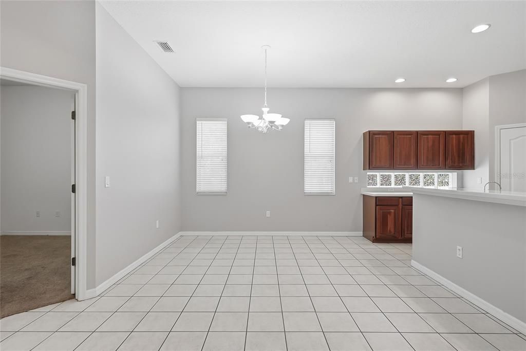 For Sale: $354,900 (3 beds, 2 baths, 2162 Square Feet)