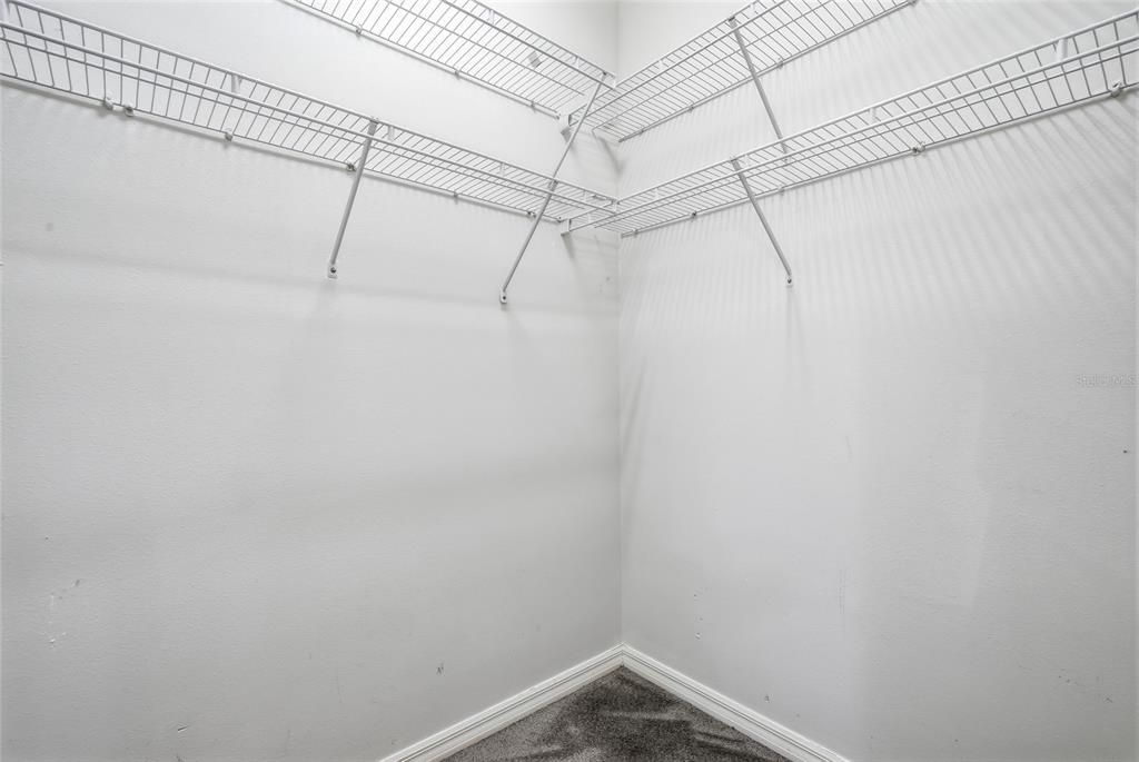 For Sale: $354,900 (3 beds, 2 baths, 2162 Square Feet)