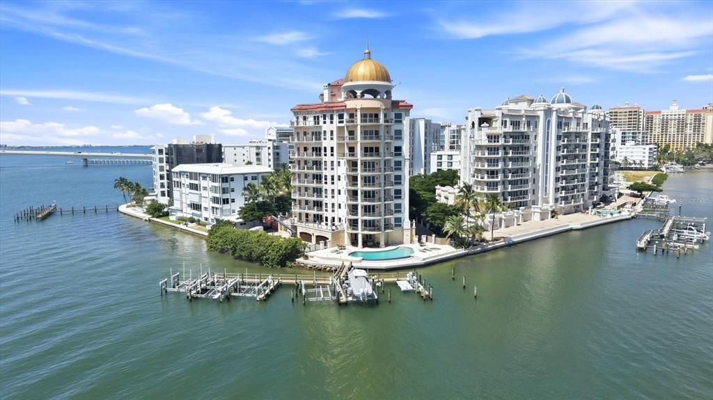 For Sale: $8,500,000 (4 beds, 4 baths, 5412 Square Feet)