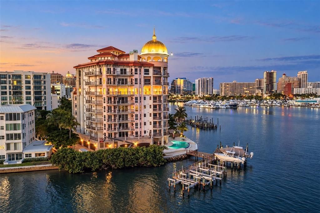 For Sale: $8,500,000 (4 beds, 4 baths, 5412 Square Feet)