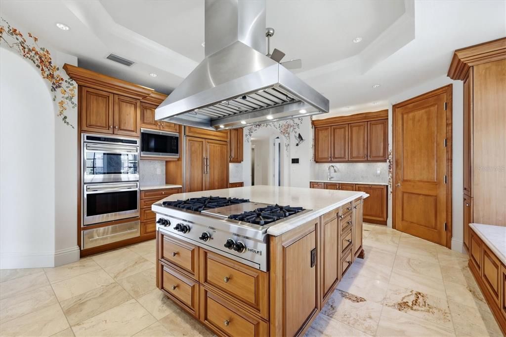 For Sale: $8,500,000 (4 beds, 4 baths, 5412 Square Feet)